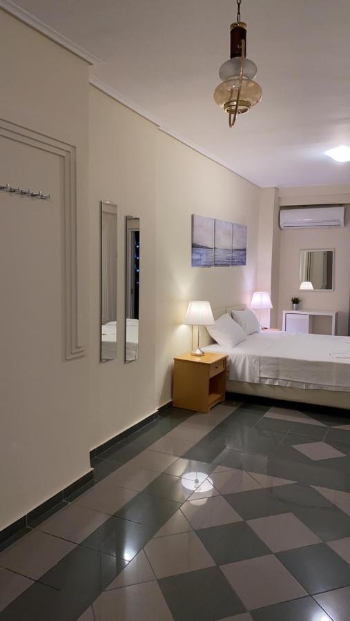 Dina Apartment Atenas Exterior foto